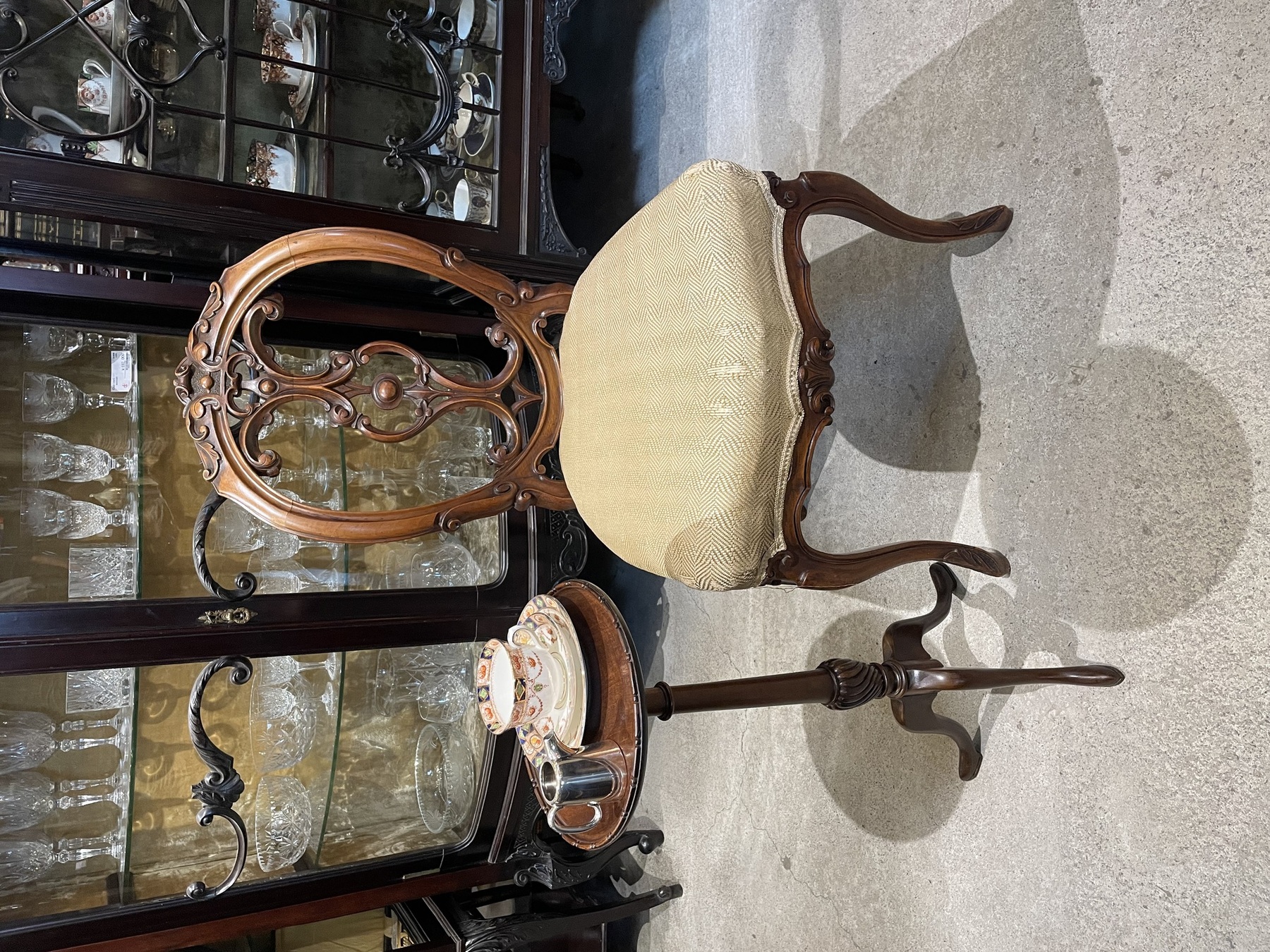 chair250926c_02.JPG