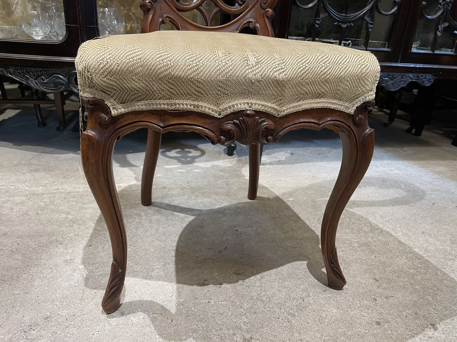 chair250926c_08.JPG