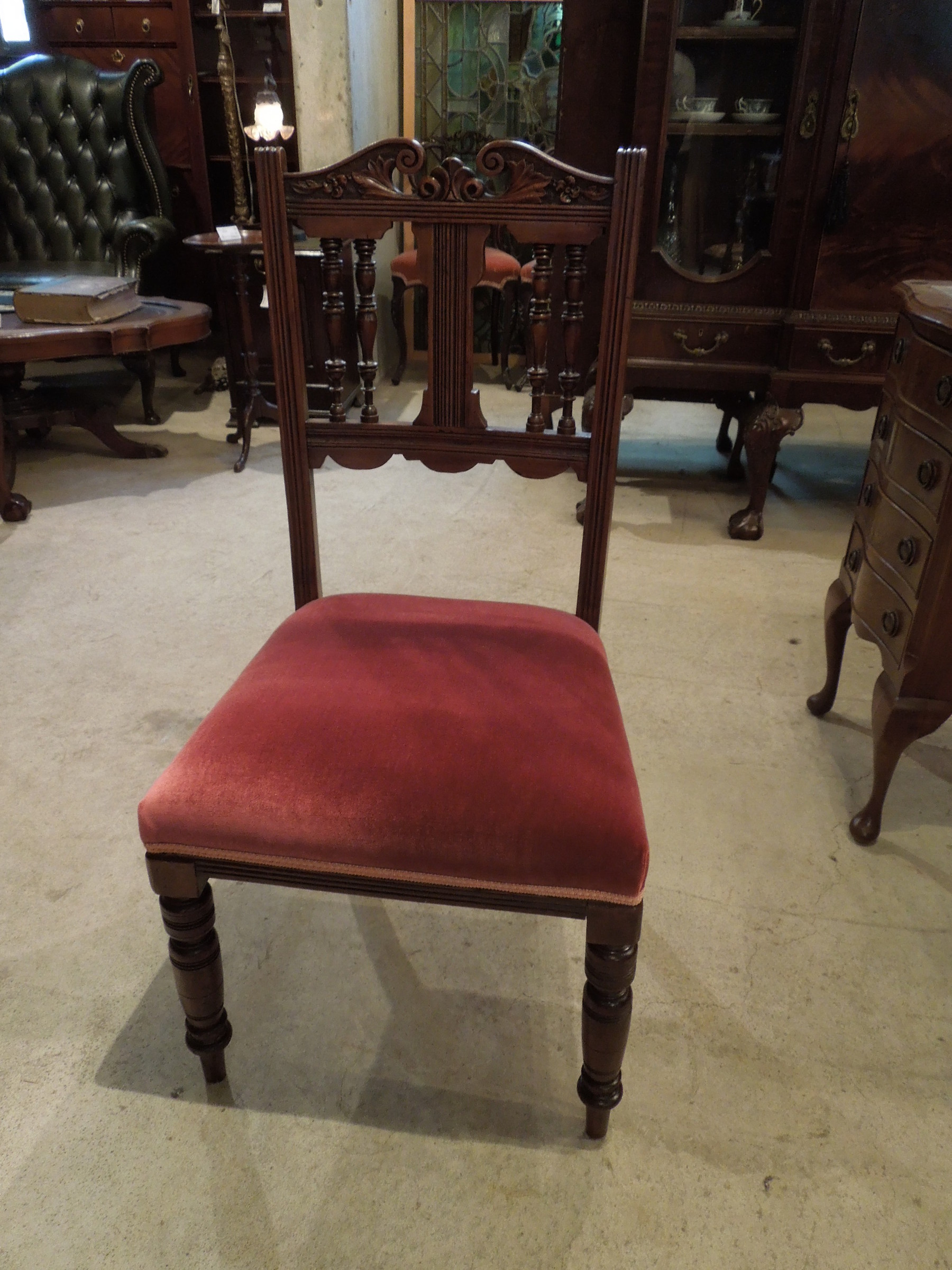 chair260511a_01.JPG