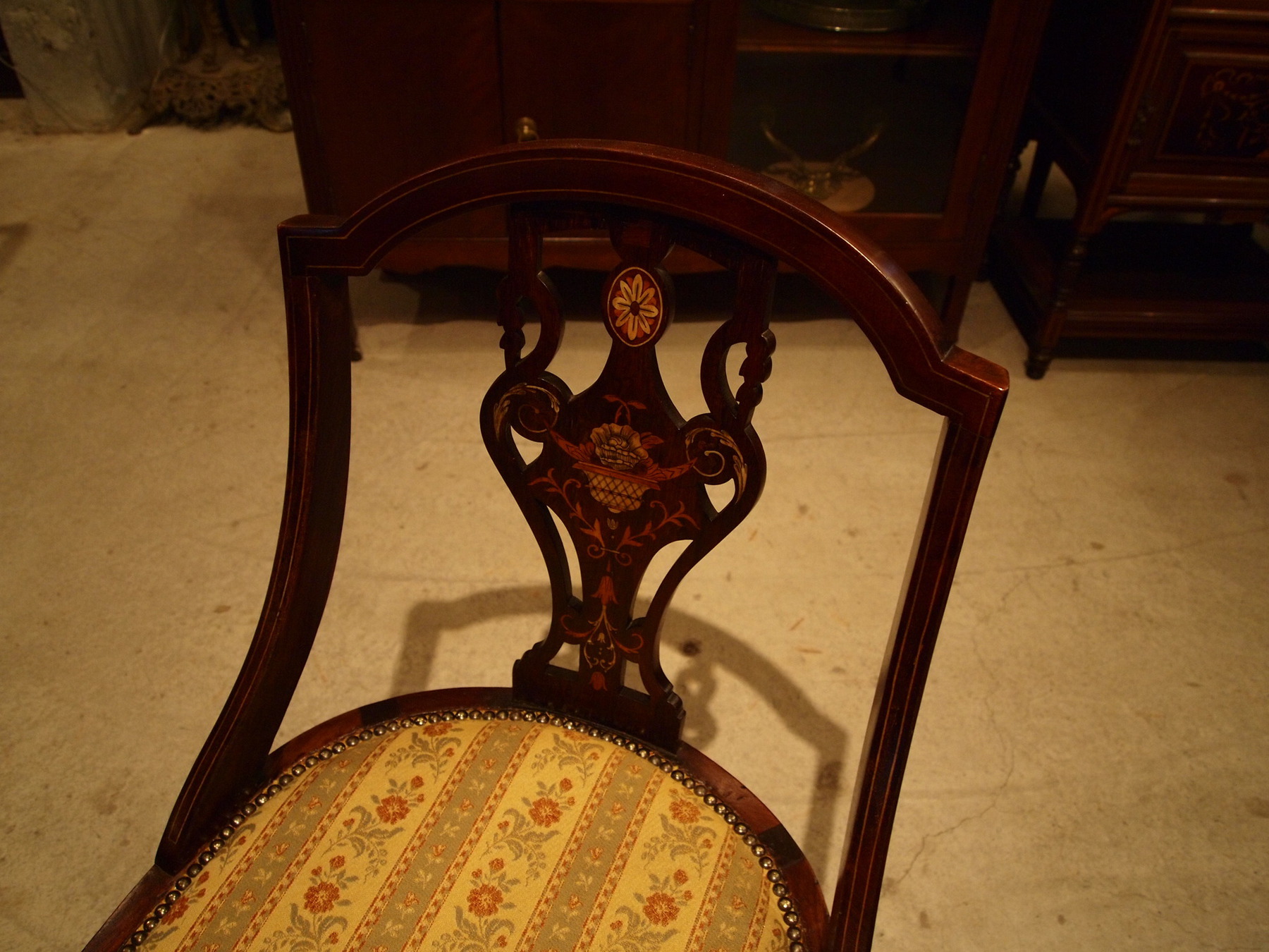 chair270412a_02.JPG