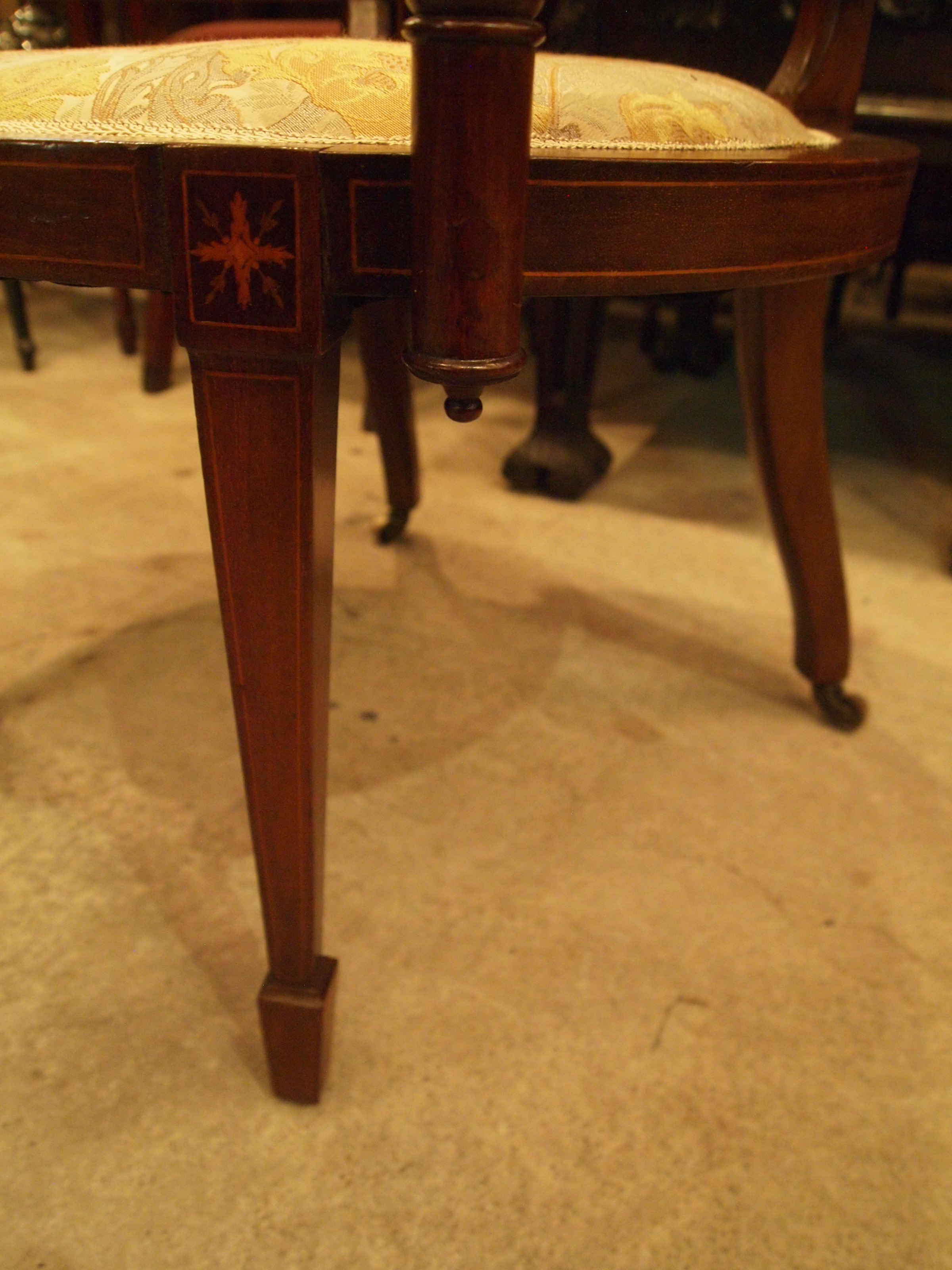 chair290804a_08.JPG