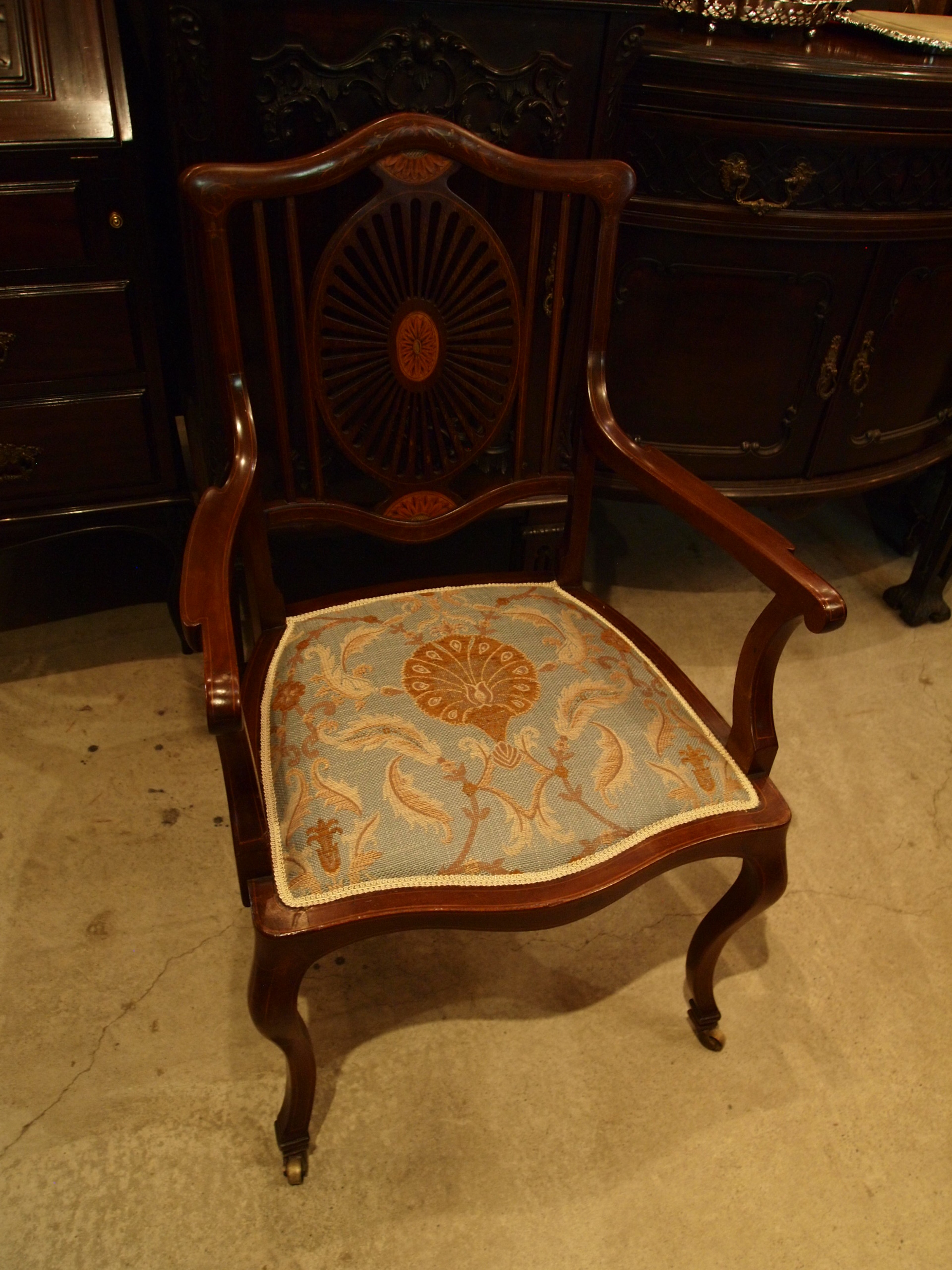 chair291215_05.JPG