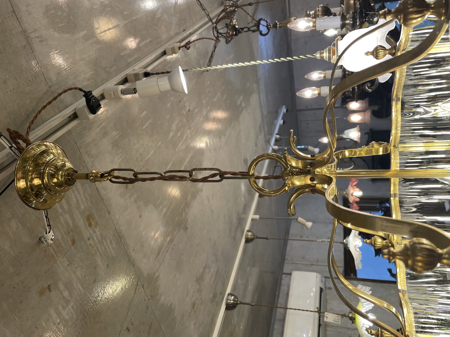 chandelier250711_02.JPG