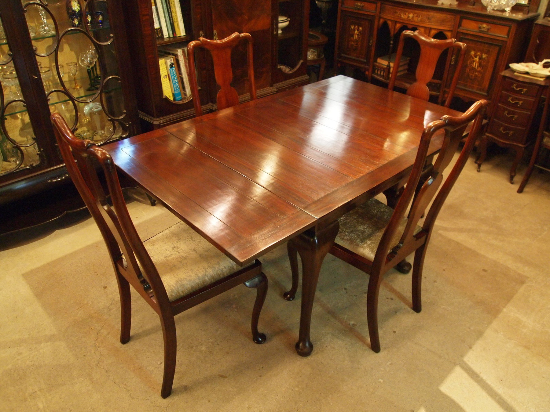 dining190601_02.JPG