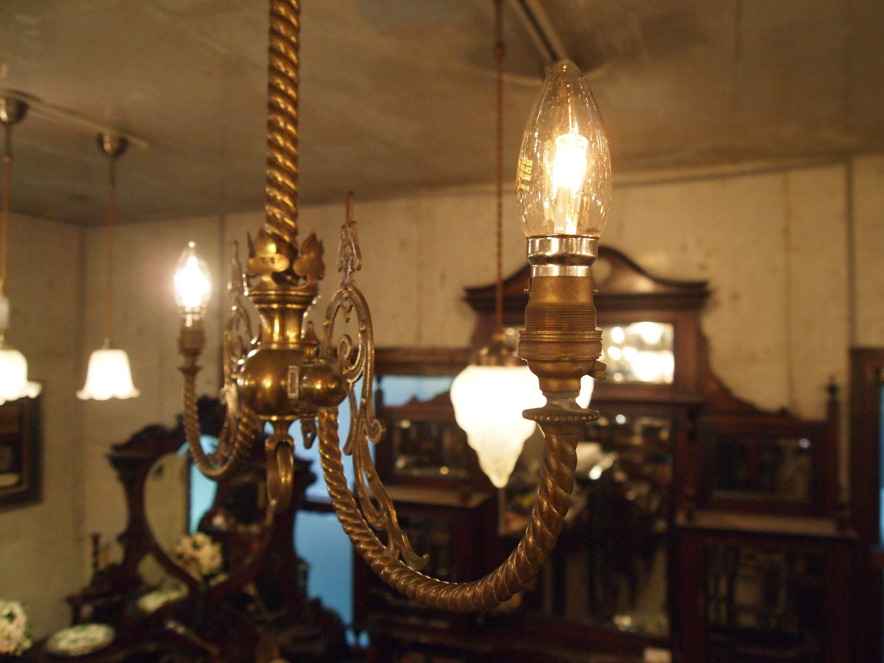 lamp190503b_05.JPG