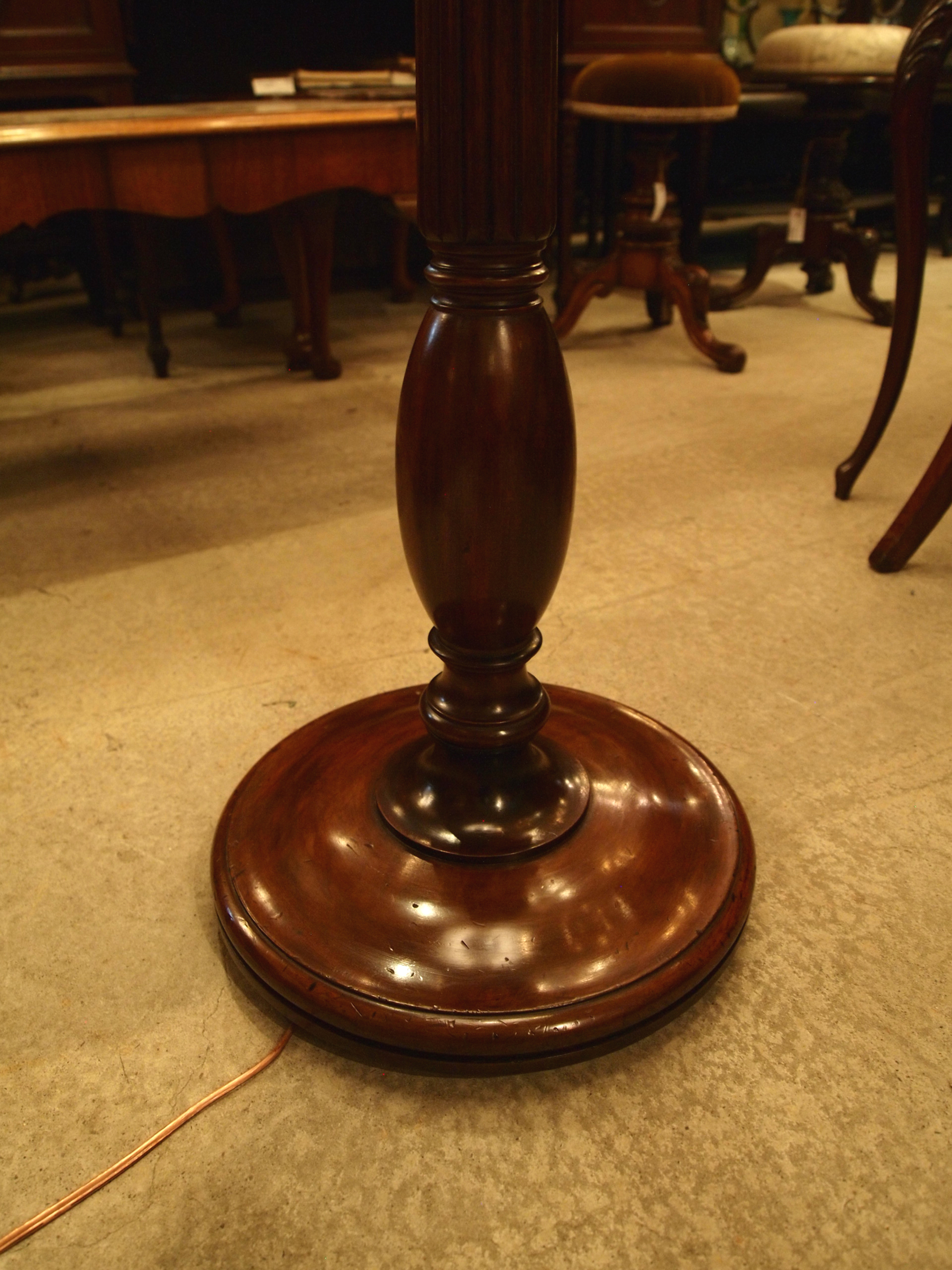 lamp190906b_07.JPG