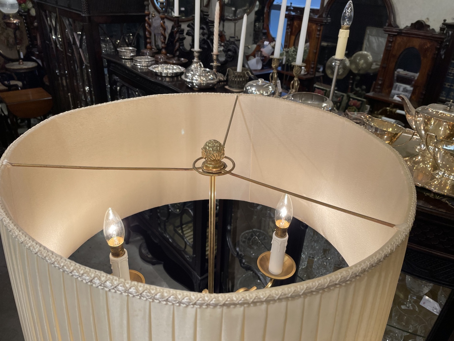 lamp250426a_02.JPG