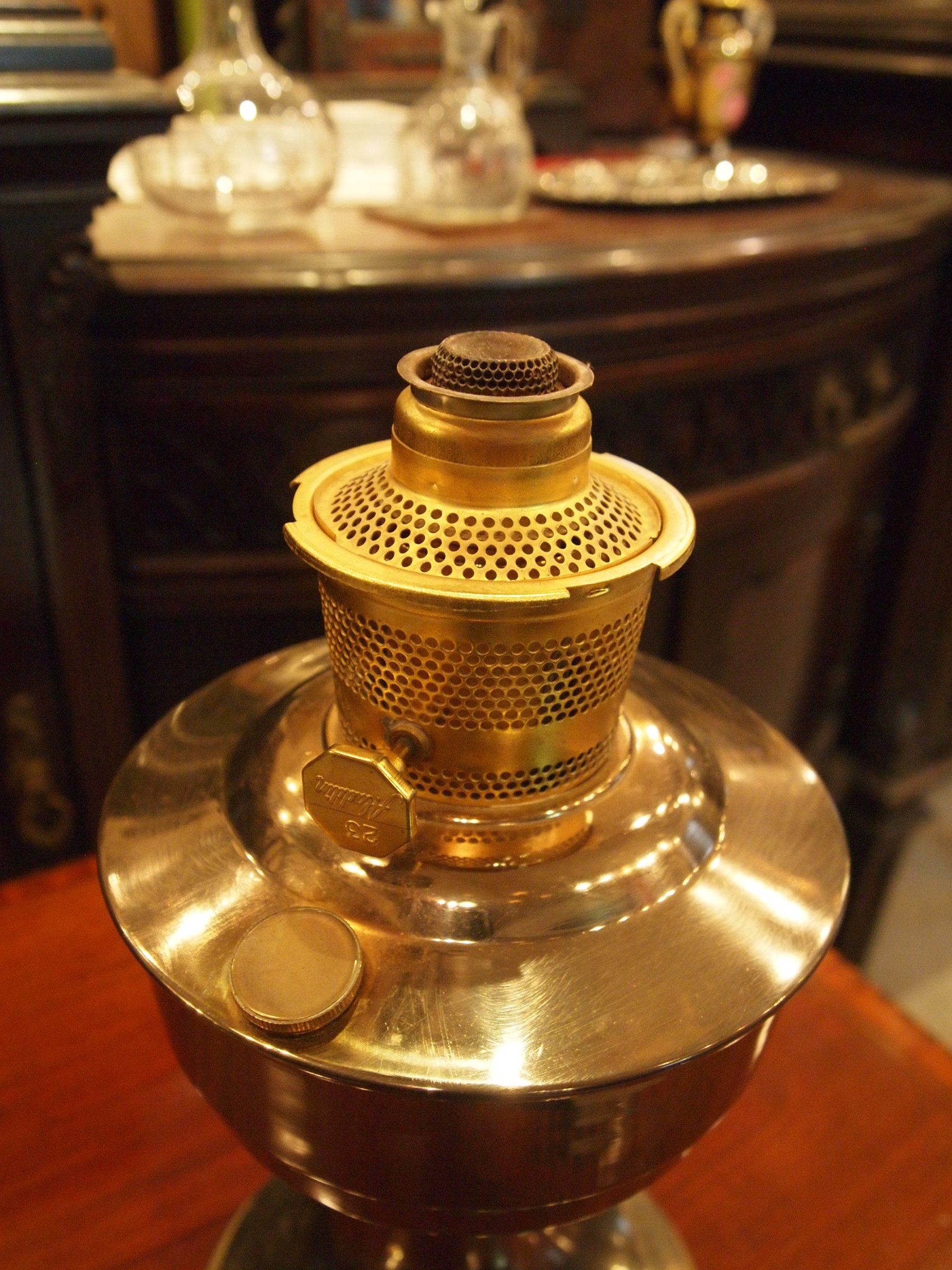 lamp300331e_07.JPG