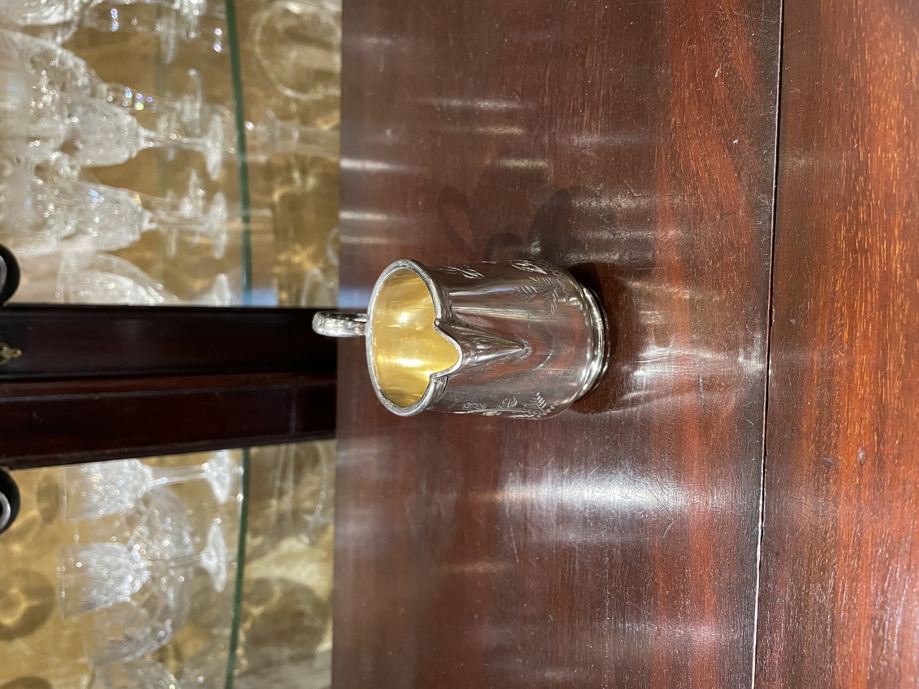 small241108f_05.JPG