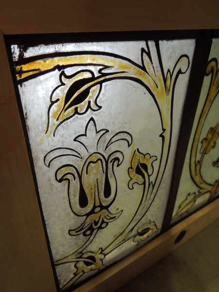 stained121109a_02.JPG