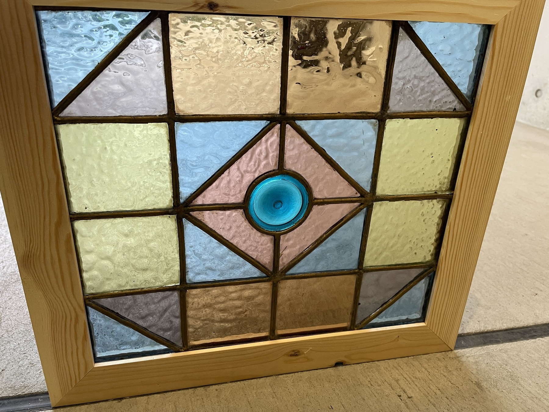 stained250504b_02.JPG