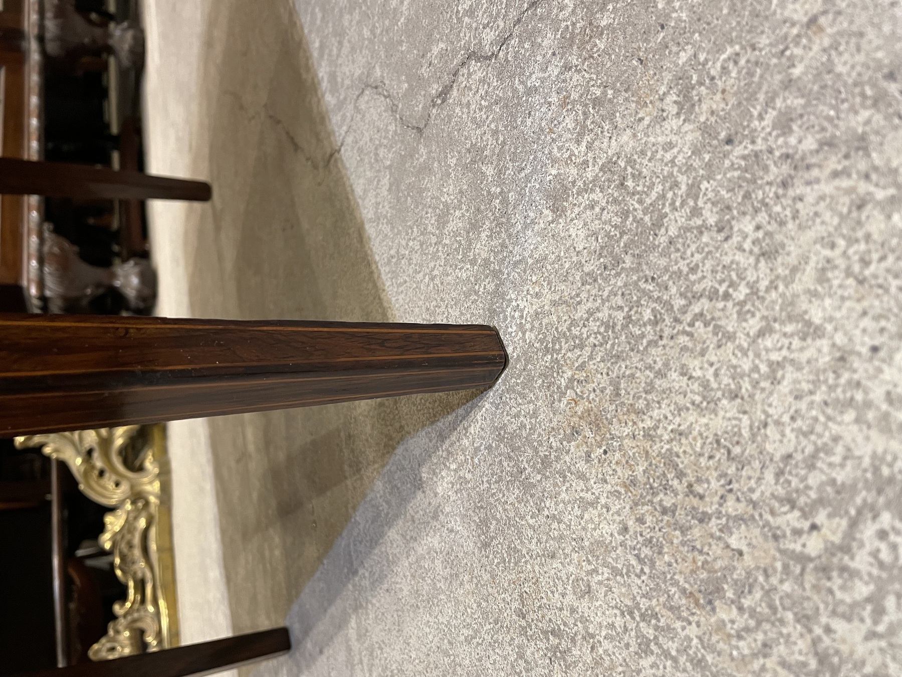 stool221023_06.JPG