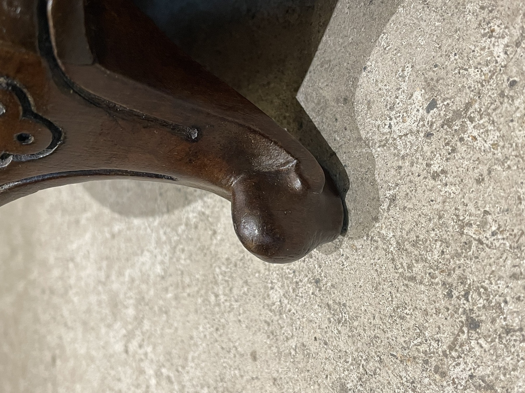 stool251003_05.JPG