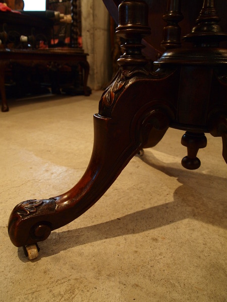 table151024b_11.JPG