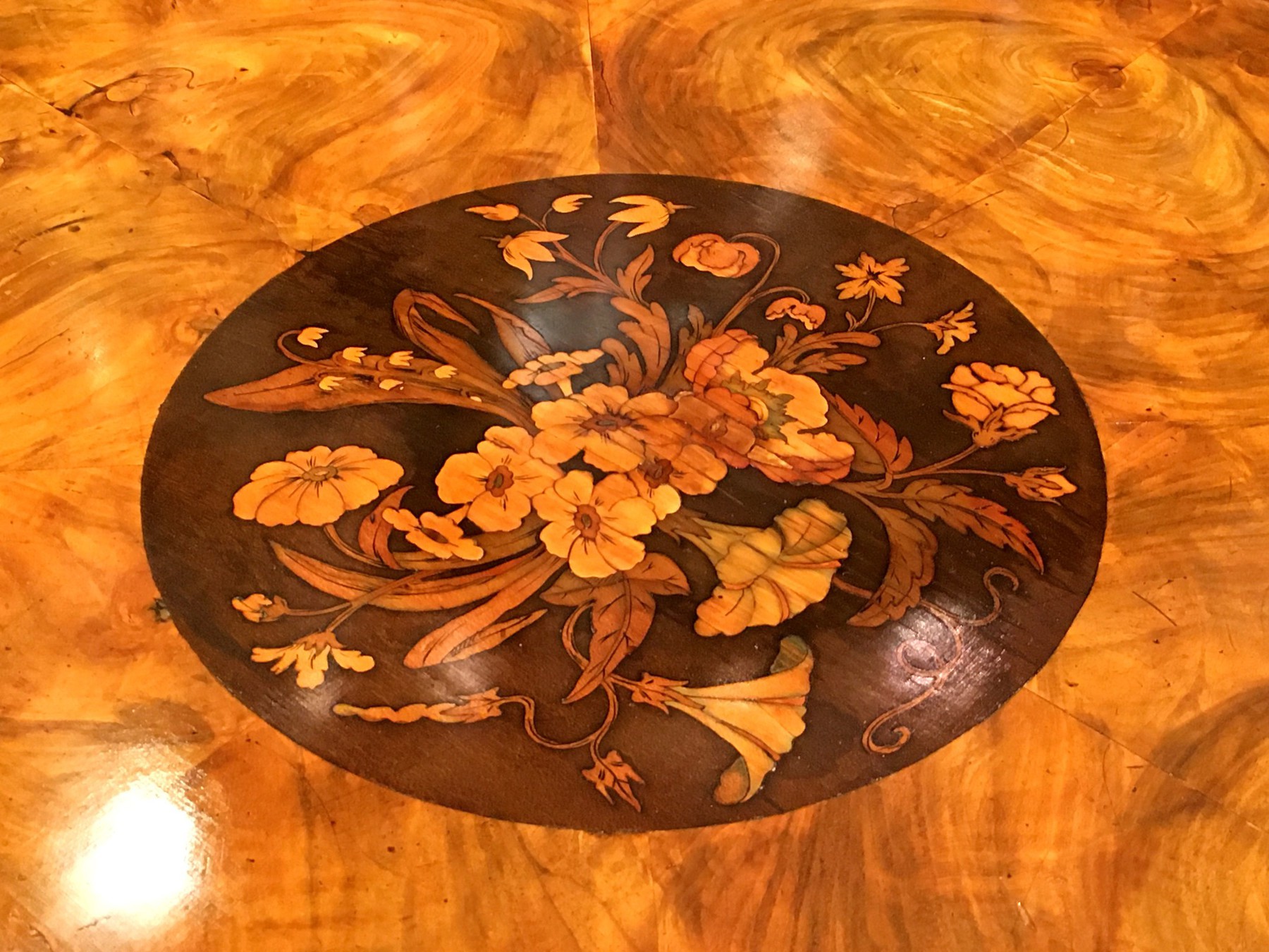 table200904a_04.JPG