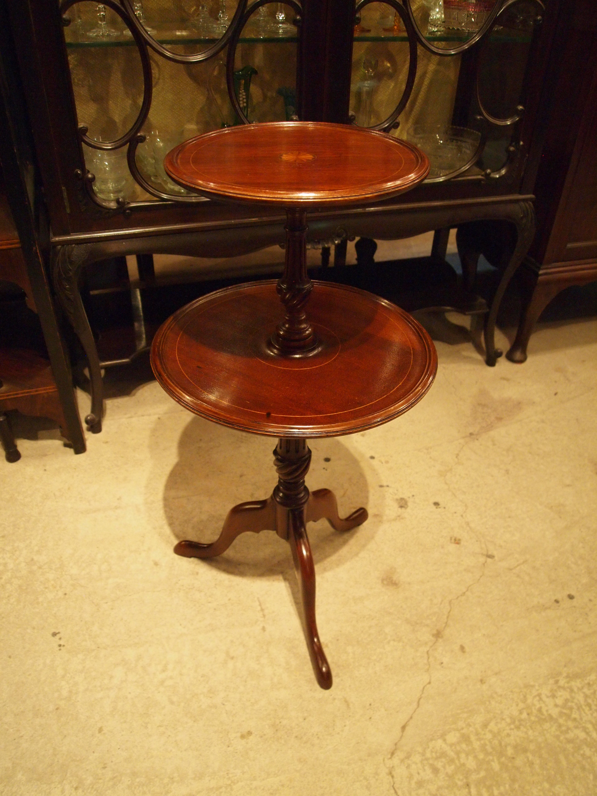 table300406_01.JPG