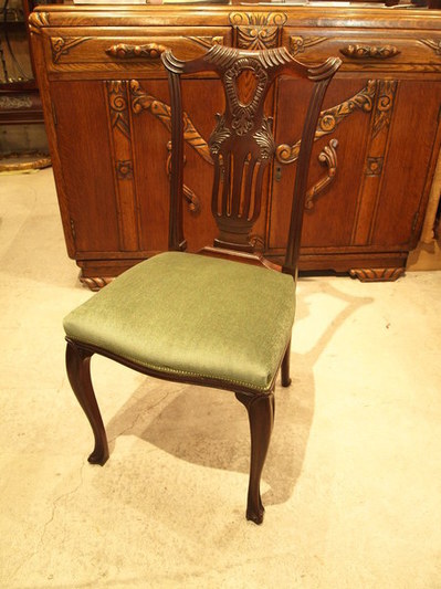 chair160226a_01.JPG