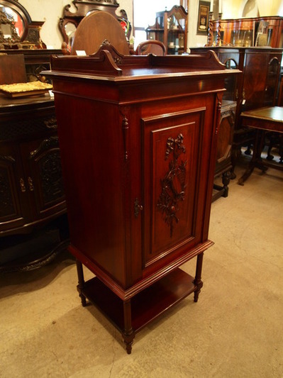 cabinet170421_02.JPG