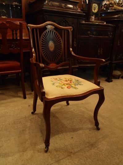 chair170616b_01.jpg