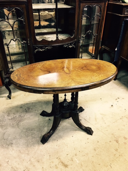 https://www.crair-antiques.com/info/images/06table161118b_01.jpg