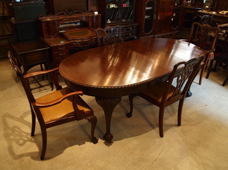 https://www.crair-antiques.com/info/images/able151024a_01.JPG