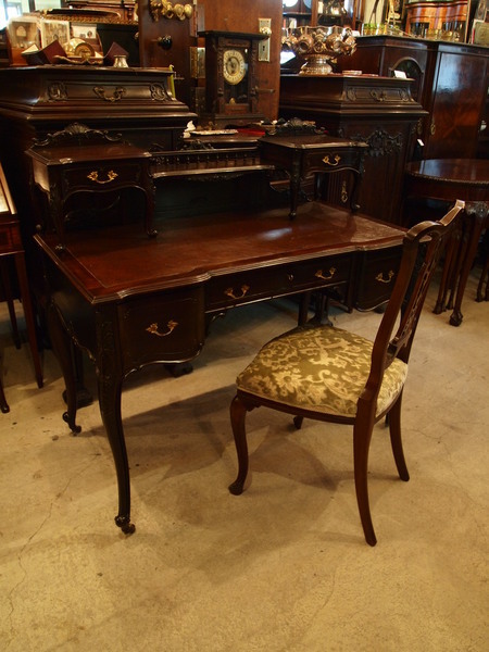 https://www.crair-antiques.com/info/images/adesk170915_01.jpg