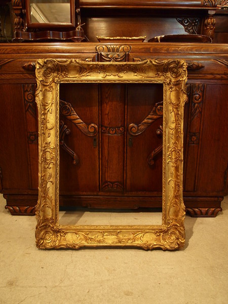 https://www.crair-antiques.com/info/images/all160117a_01.JPG