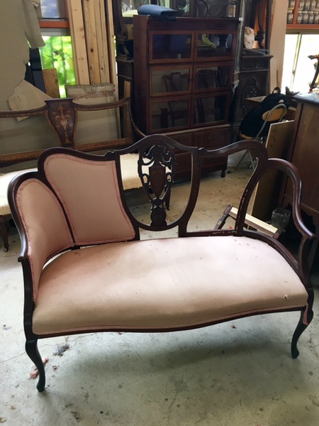 https://www.crair-antiques.com/info/images/blog160814_02.jpg