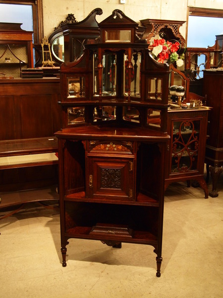 https://www.crair-antiques.com/info/images/cabinet150221_01.JPG