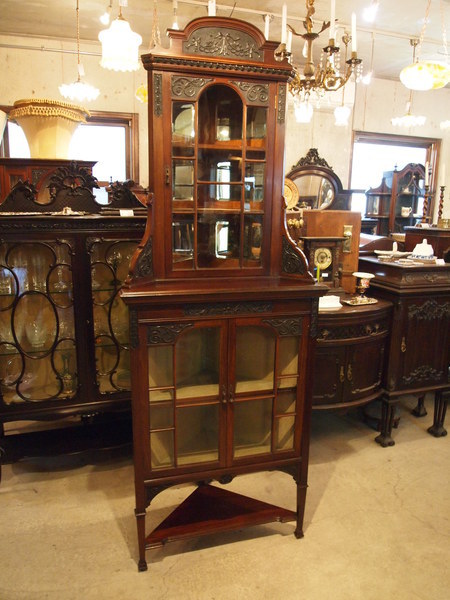 https://www.crair-antiques.com/info/images/cabinet180525_01.jpg