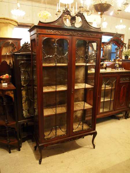 cabinet301026_01.jpg