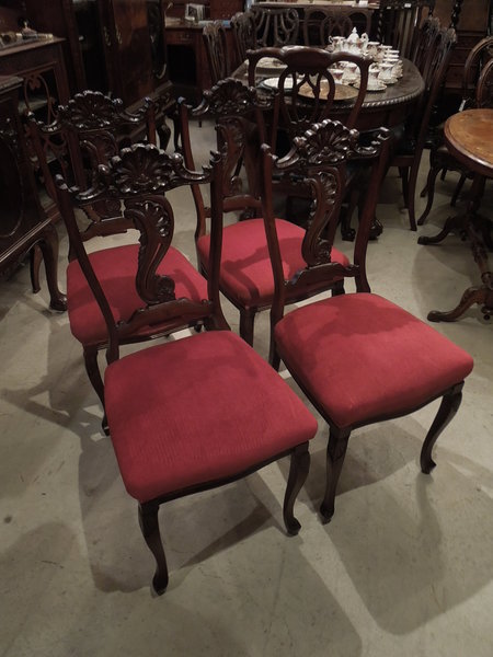 https://www.crair-antiques.com/info/images/chair141109_01.JPG