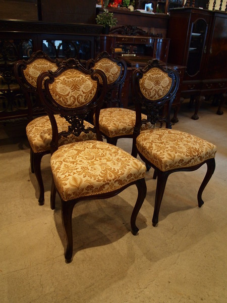 https://www.crair-antiques.com/info/images/chair151218_02.JPG