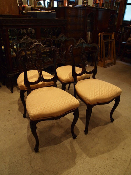 https://www.crair-antiques.com/info/images/chair160424a_01.JPG