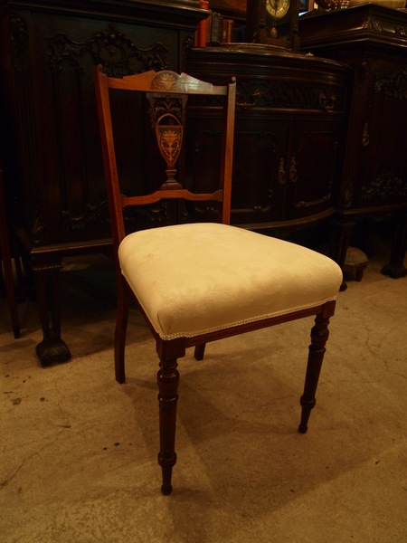 https://www.crair-antiques.com/info/images/chair170707b_02.jpg