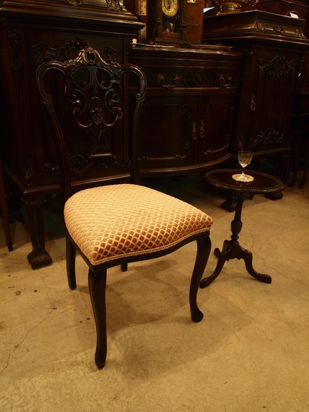 https://www.crair-antiques.com/info/images/chair170917a_01.jpg