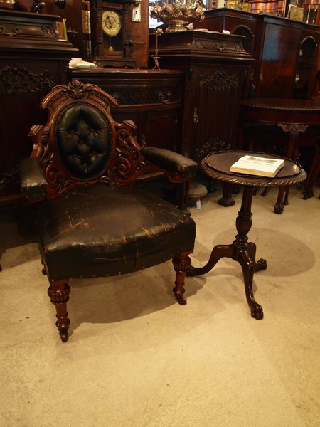 https://www.crair-antiques.com/info/images/chair171117_01.jpg