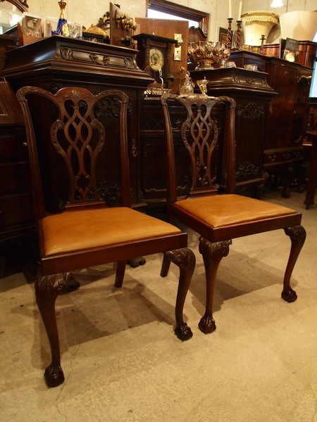 https://www.crair-antiques.com/info/images/chair180119_01.jpg