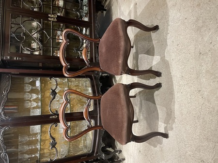 chair250524a_01.jpg
