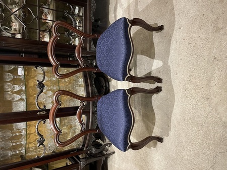 chair250817_01.jpg