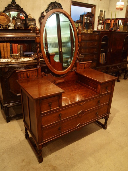 https://www.crair-antiques.com/info/images/info160925_04.JPG