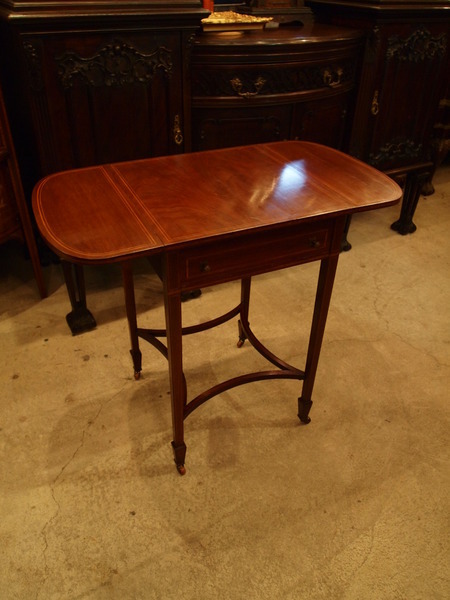 https://www.crair-antiques.com/info/images/table170519a_01.jpg