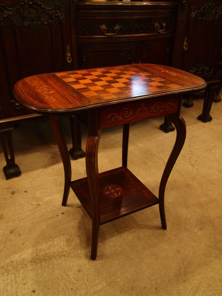 https://www.crair-antiques.com/info/images/table170519b_05.jpg