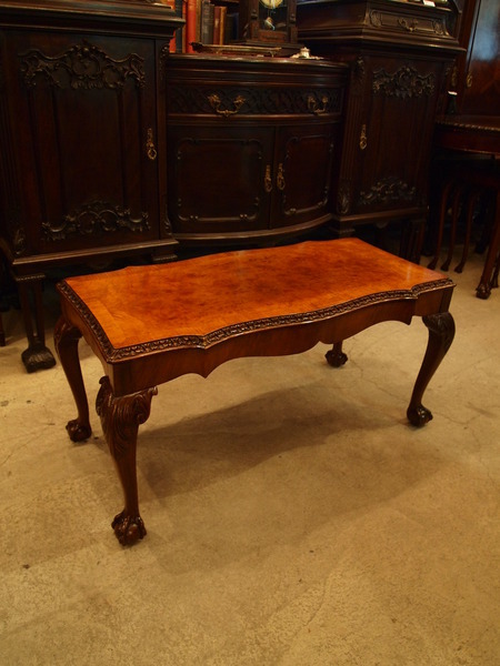 https://www.crair-antiques.com/info/images/table170707b_01.jpg