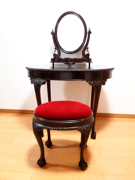 https://www.crair-antiques.com/works/images/works190329_01.JPG